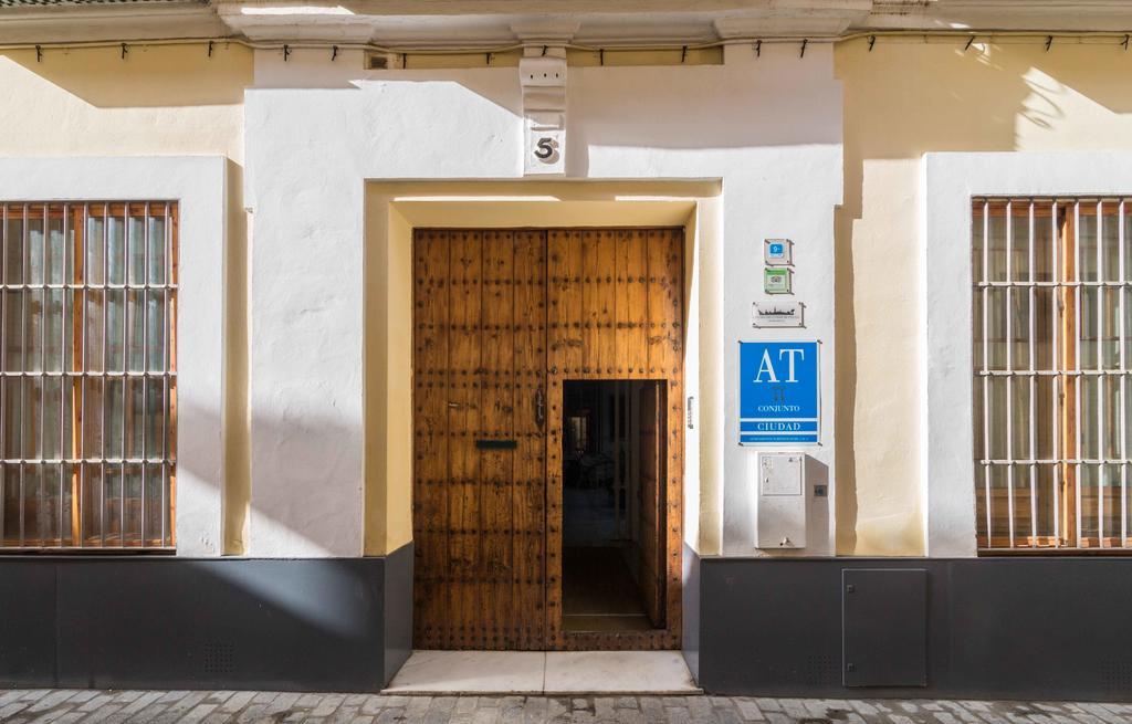 La Casa Del Conde De Gelves Apartments Sevilla Eksteriør billede